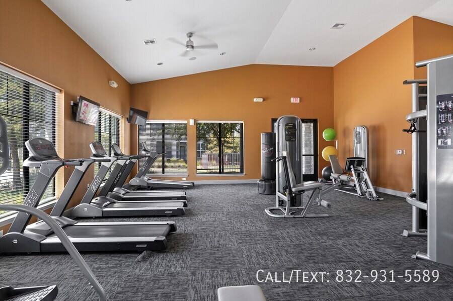 Apartment for rent at 11670 Spring Cypress Rd #SCSC1, Tomball, TX 77377