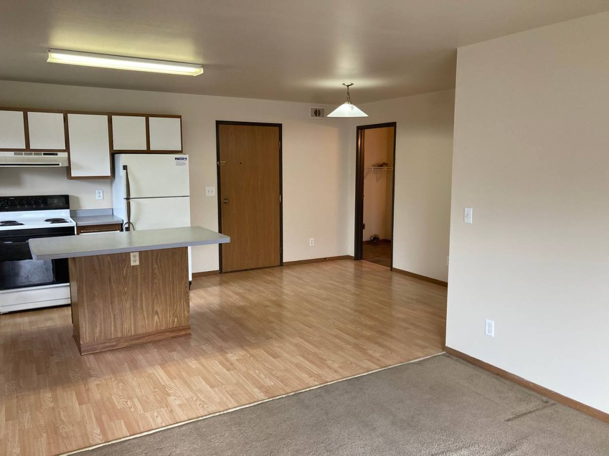Apartment for rent at 1170 Dodds Dr, Plover, WI 54467