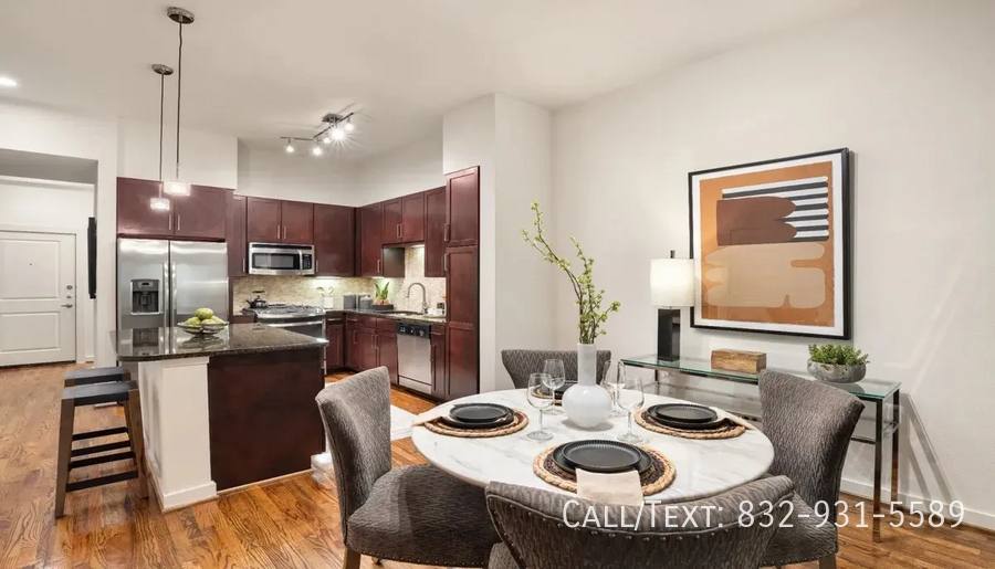 Apartment for rent at 500 Sage Rd #19YT2, Houston, TX 77056