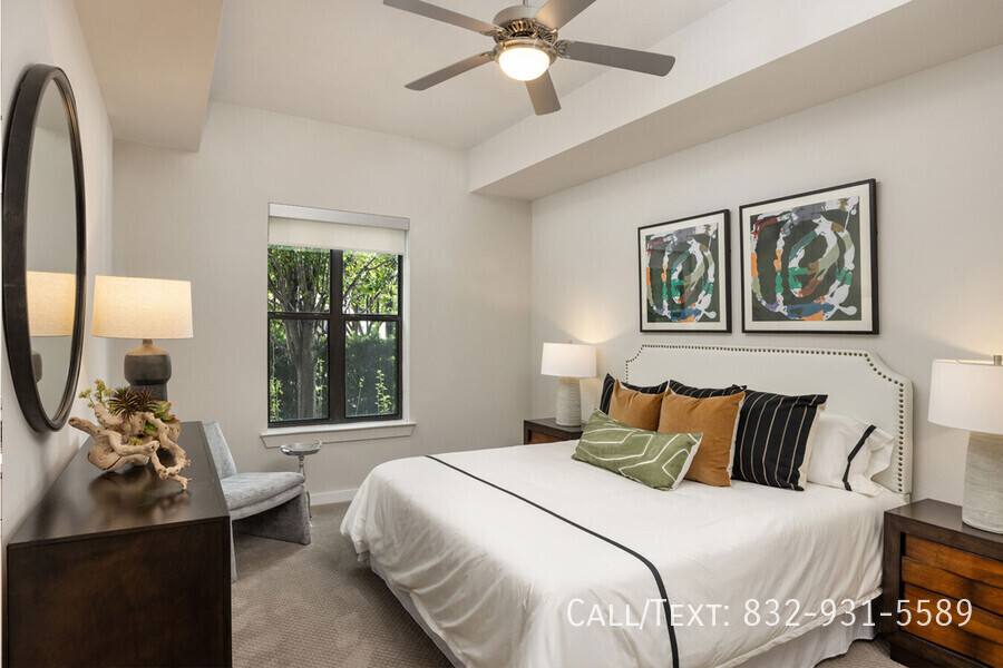 Apartment for rent at 500 Sage Rd #19YT2, Houston, TX 77056
