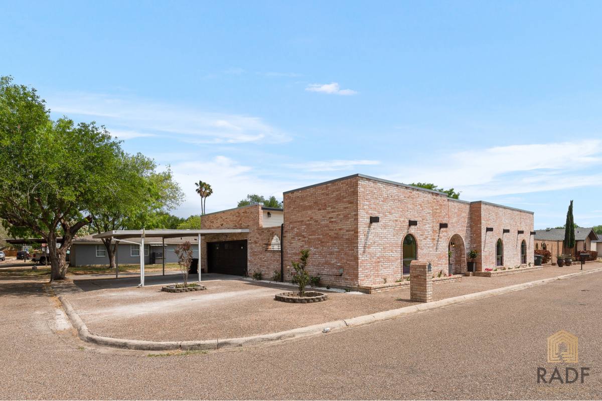 House for rent at 2216 Robyn Lane, Mission, TX 78572