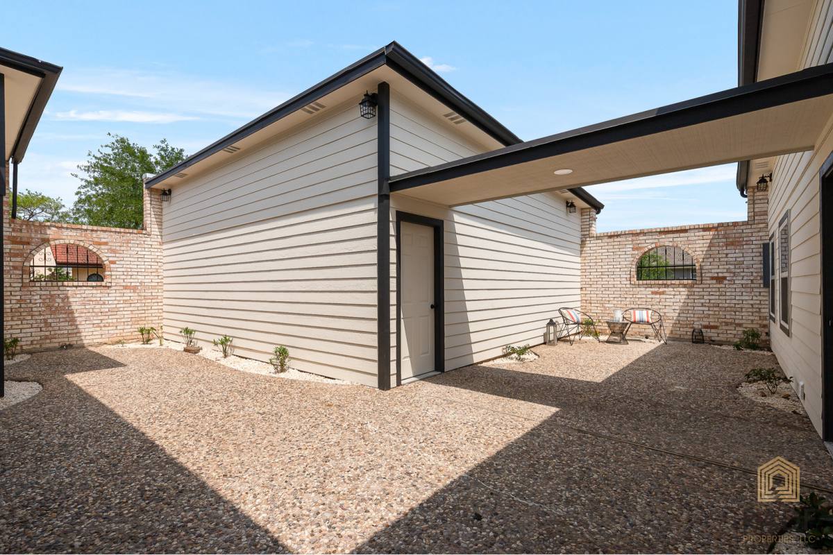 House for rent at 2216 Robyn Lane, Mission, TX 78572