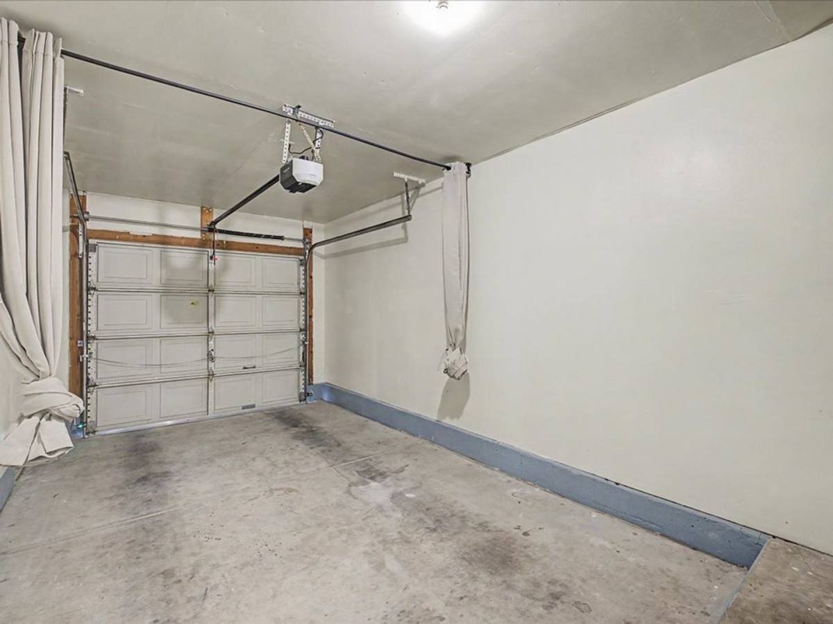 Townhouse for rent at 10055 E Desert Aire Dr, Tucson, AZ 85730