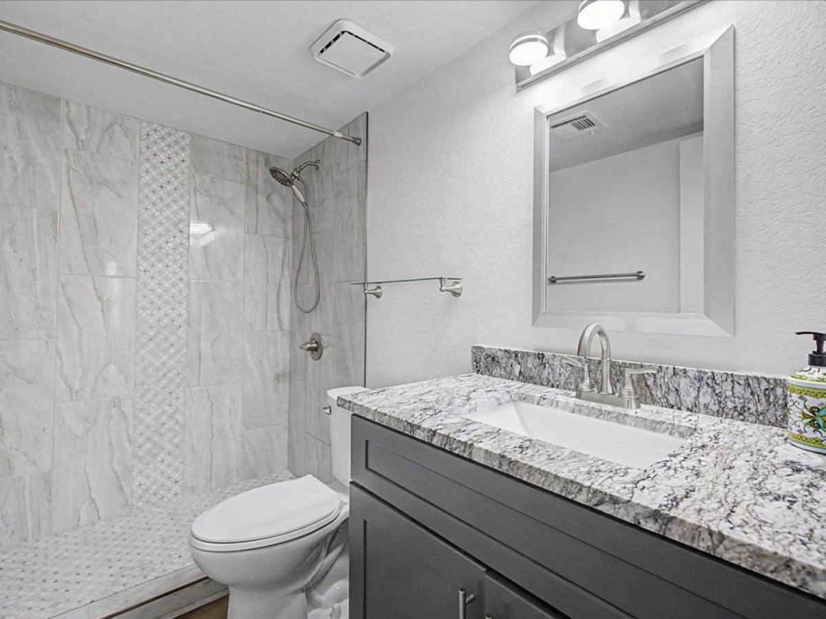 Townhouse for rent at 10055 E Desert Aire Dr, Tucson, AZ 85730
