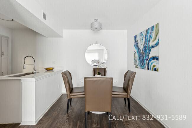 Apartment for rent at 2301 W 18th St #VAS1, Houston, TX 77008