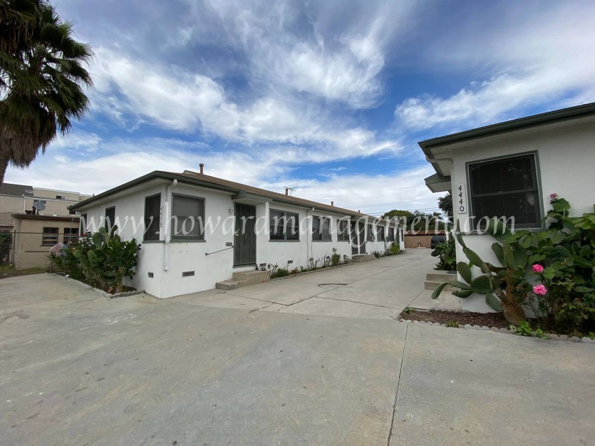 Apartment for rent at 4440 S Centinela Ave, Los Angeles, CA 90066
