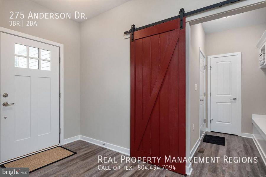 House for rent at 275 Anderson Dr, Fredericksburg, VA 22405
