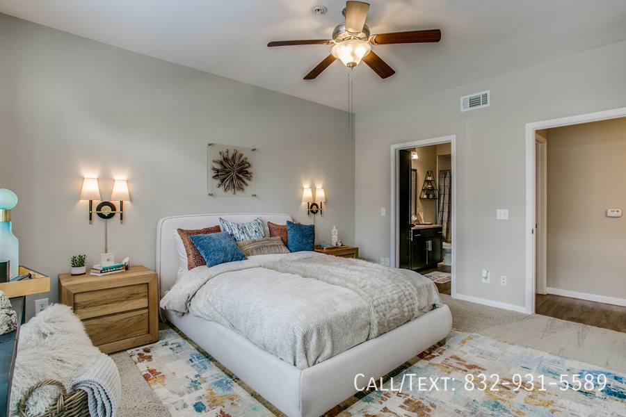Apartment for rent at 2599 Maconda Lane #EXH, Houston, TX 77027