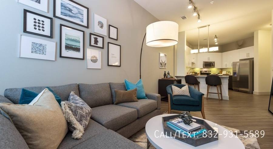 Apartment for rent at 4101 Greeley St #ECM, Houston, TX 77006