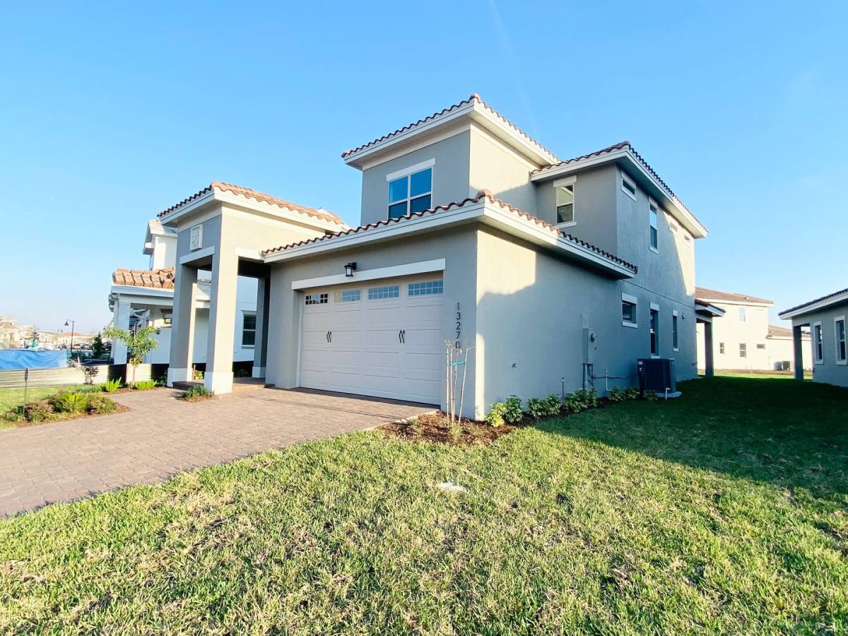House for rent at 13270 Bromborough Dr, Orlando, FL 32832