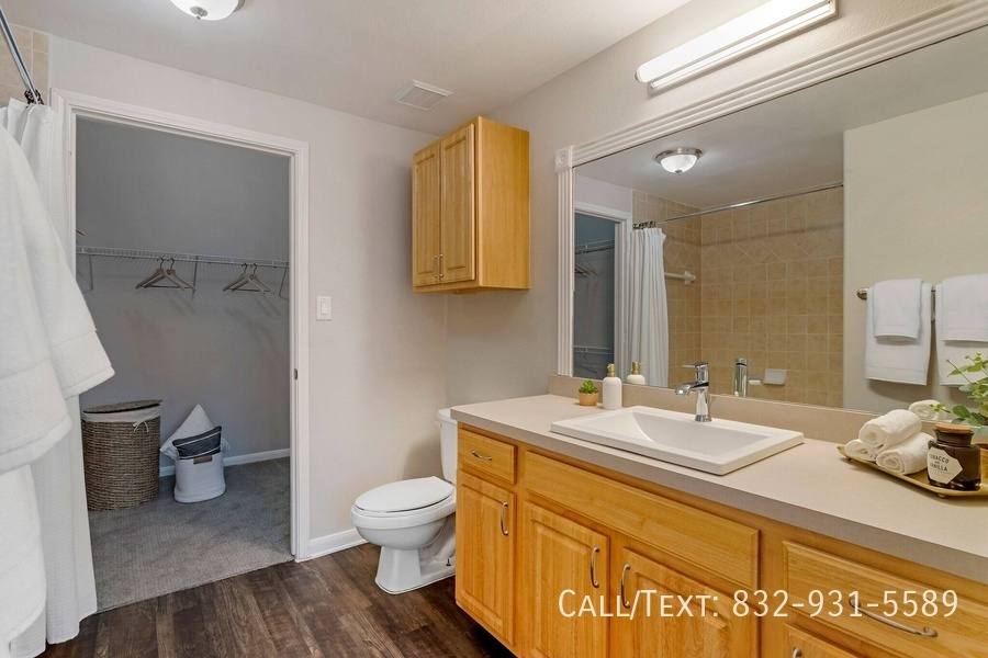 Apartment for rent at 13672 Stafford Rd #MTMW, Stafford, TX 77477