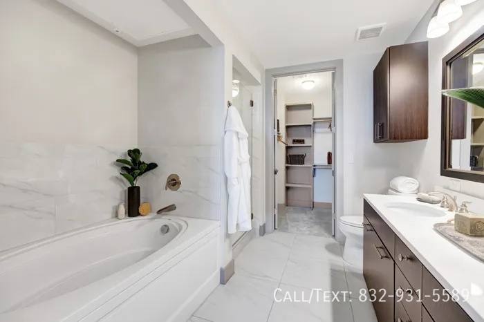 Apartment for rent at 1599 Uptown Park Blvd #HPO1, Houston, TX 77056