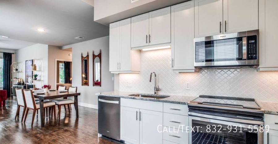 Apartment for rent at 4316 Almeda Rd #BEMR, Houston, TX 77004