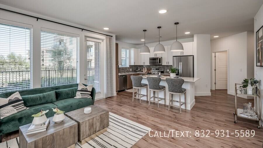 Apartment for rent at 18320 Central Creek Dr, Cypress, TX 77433