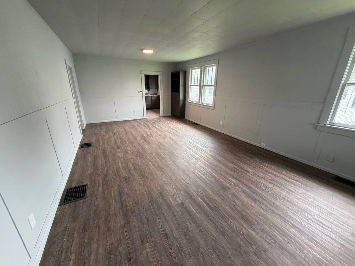 House for rent at 426 Maple W, Hoopeston, IL 60942