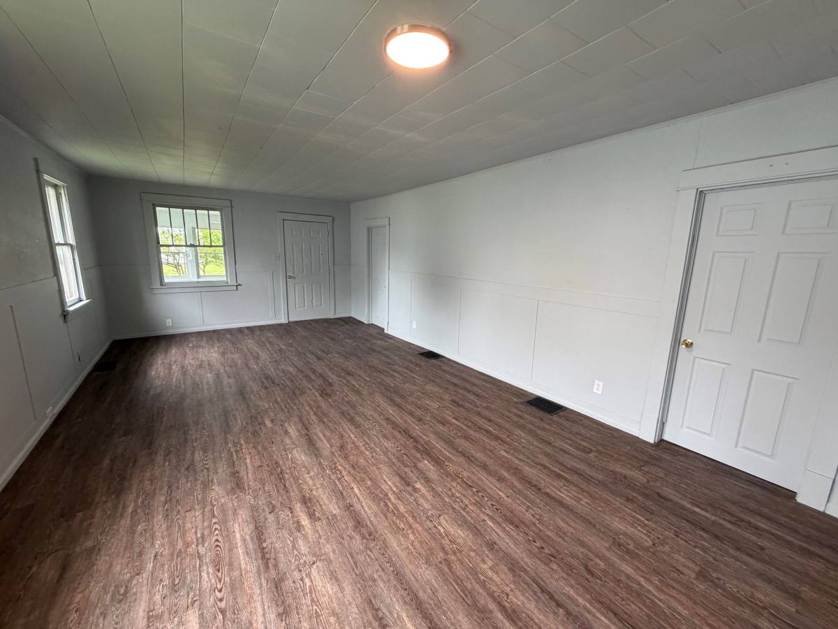 House for rent at 426 Maple W, Hoopeston, IL 60942
