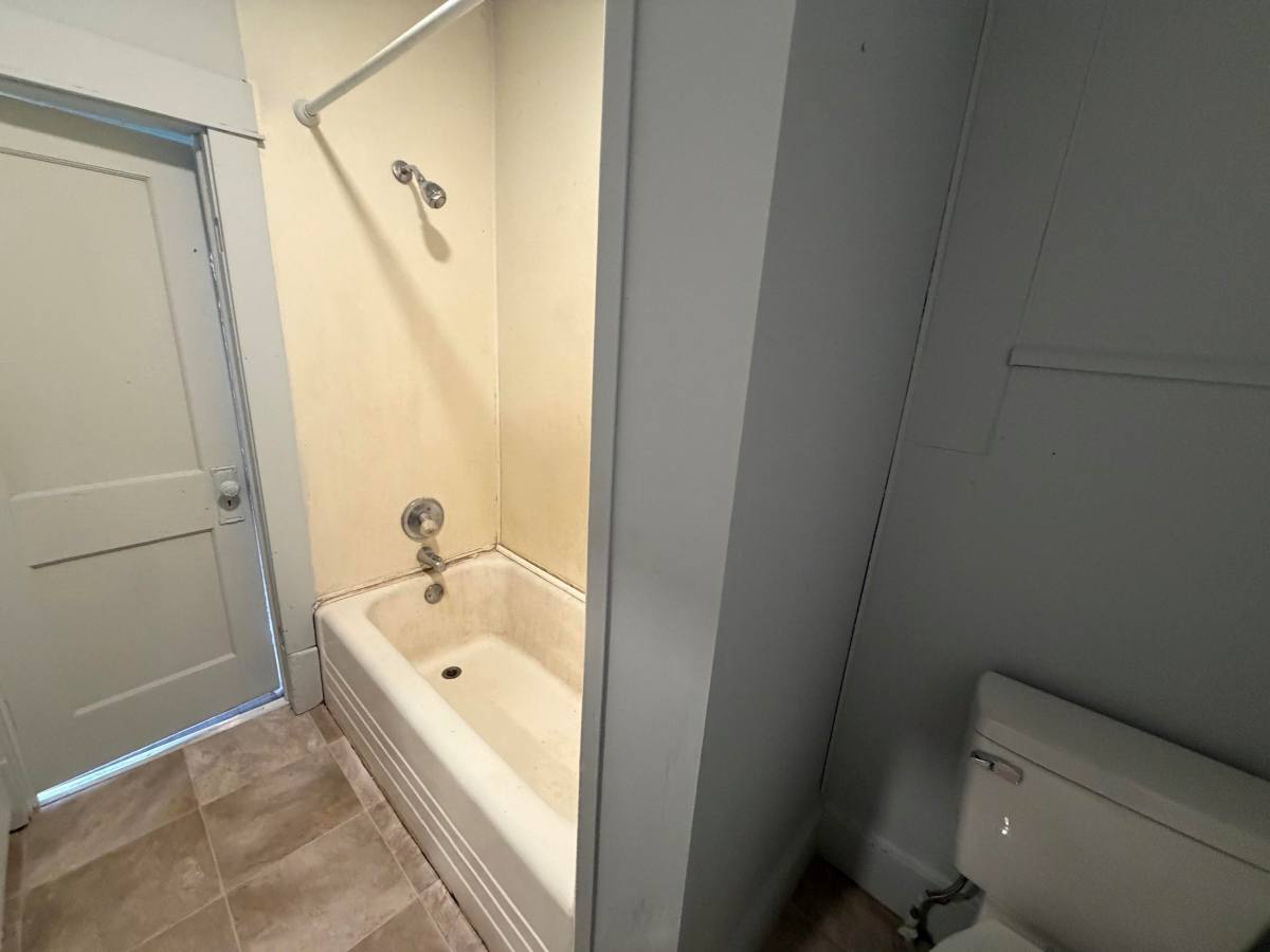 House for rent at 426 Maple W, Hoopeston, IL 60942