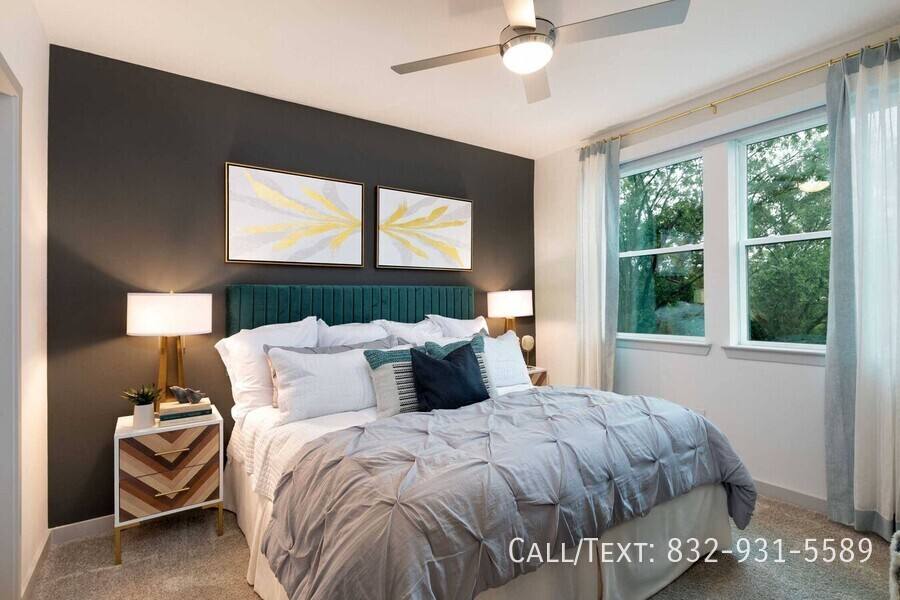 Apartment for rent at 1046 Taft St #AROS1, Houston, TX 77019