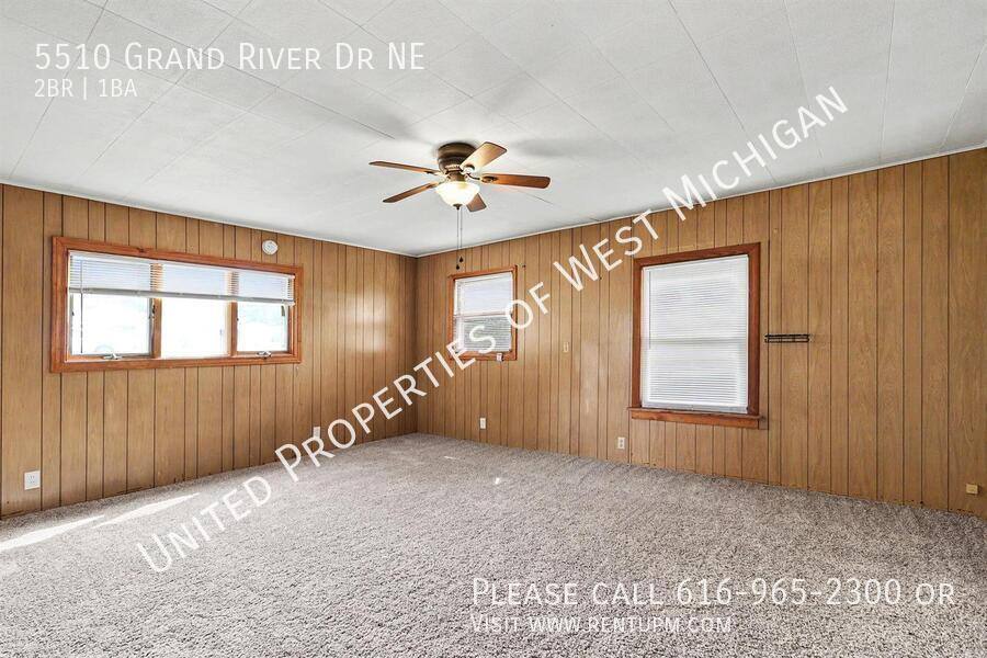 House for rent at 5510 Grand River Dr NE, Grand Rapids, MI 49525