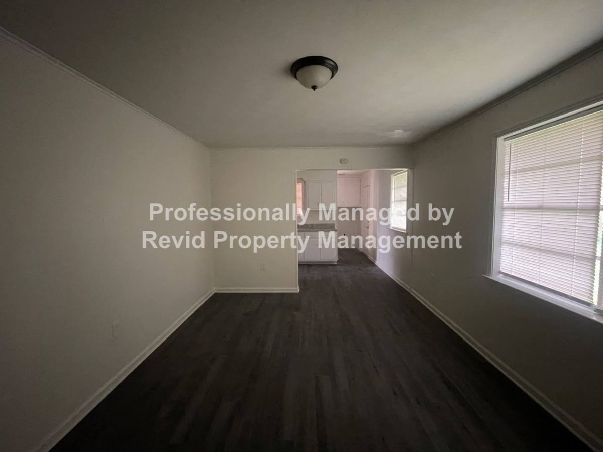 House for rent at 3269 Sunrise St, Memphis, TN 38127