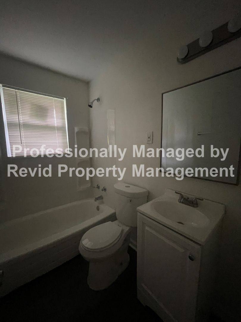 House for rent at 3269 Sunrise St, Memphis, TN 38127