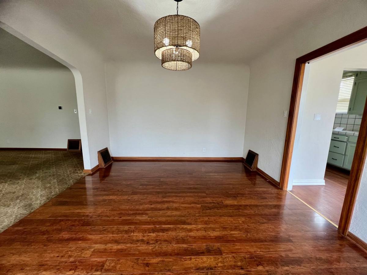 Townhouse for rent at 790 E San Joaquin Ave, Tulare, CA 93274