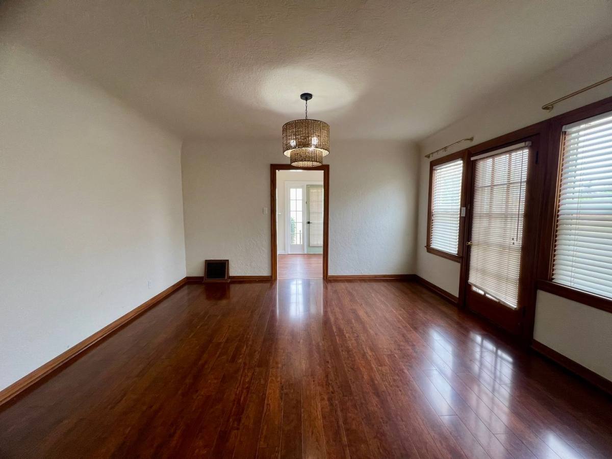 Townhouse for rent at 790 E San Joaquin Ave, Tulare, CA 93274