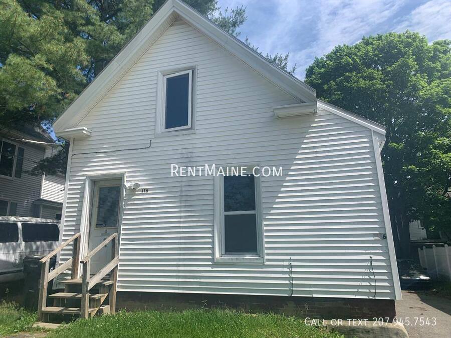 Apartment for rent at 116 Fourth St #3, Bangor, ME 04401