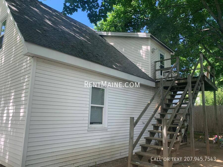 Apartment for rent at 116 Fourth St #3, Bangor, ME 04401