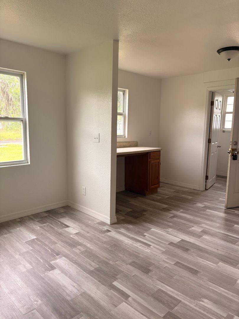 Apartment for rent at 322 Bellevue Ave, Daytona Beach, FL 32114