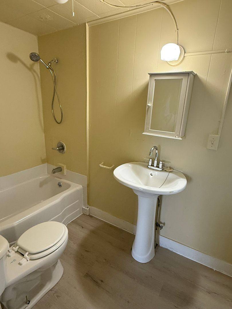 Apartment for rent at 816 Voluntown Rd, Jewett City, CT 06351