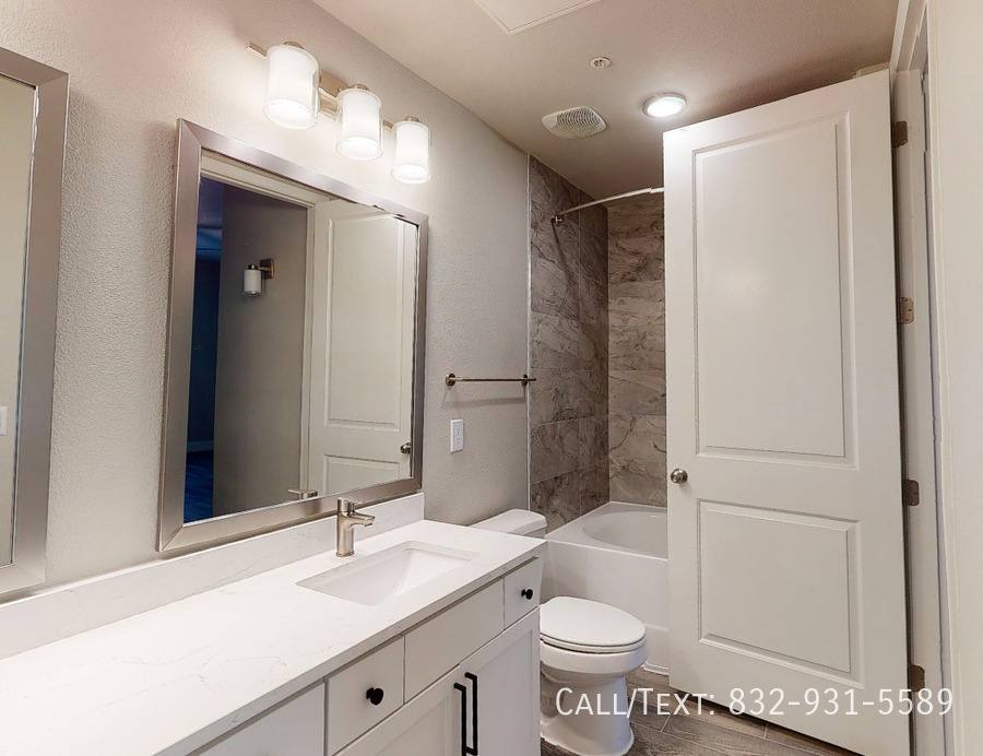 Apartment for rent at 13380 Brimhurst Dr #BFL, Houston, TX 77077
