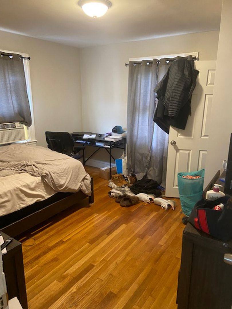 Apartment for rent at 485 Admiral St, Providence, RI 02908