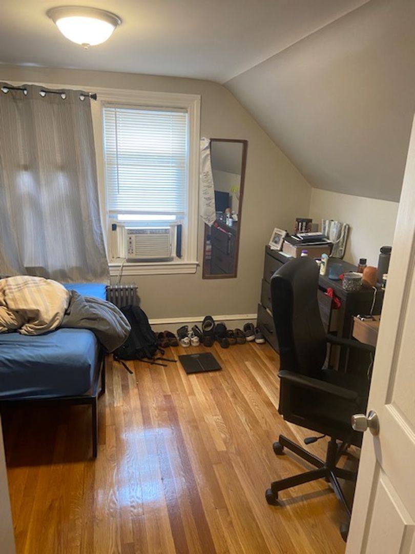 Apartment for rent at 485 Admiral St, Providence, RI 02908