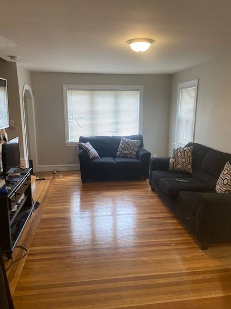 Apartment for rent at 485 Admiral St, Providence, RI 02908