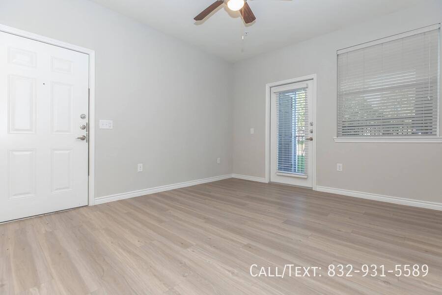 Apartment for rent at 12300 W Bellfort Ave #AAK, Stafford, TX 77477