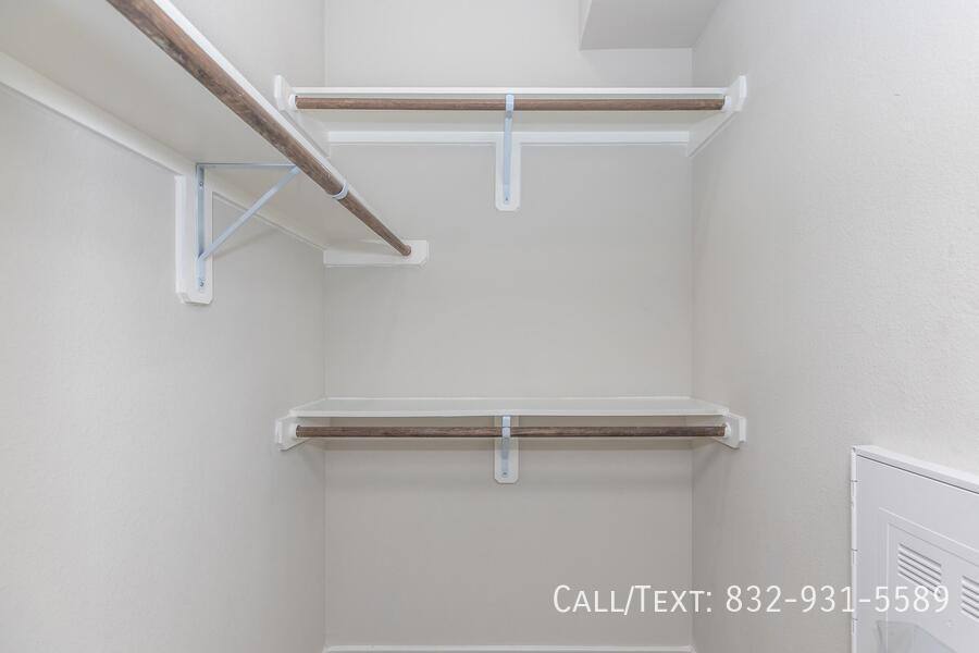Apartment for rent at 12300 W Bellfort Ave #AAK, Stafford, TX 77477