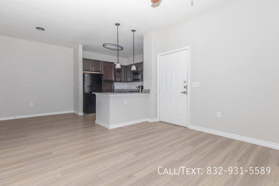 Apartment for rent at 12300 W Bellfort Ave #AAK, Stafford, TX 77477