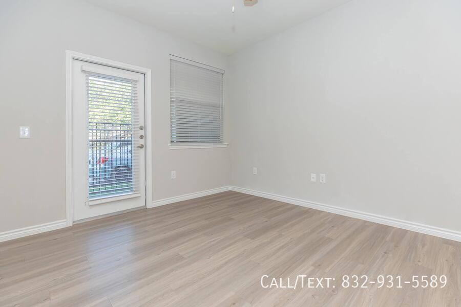 Apartment for rent at 12300 W Bellfort Ave #AAK, Stafford, TX 77477