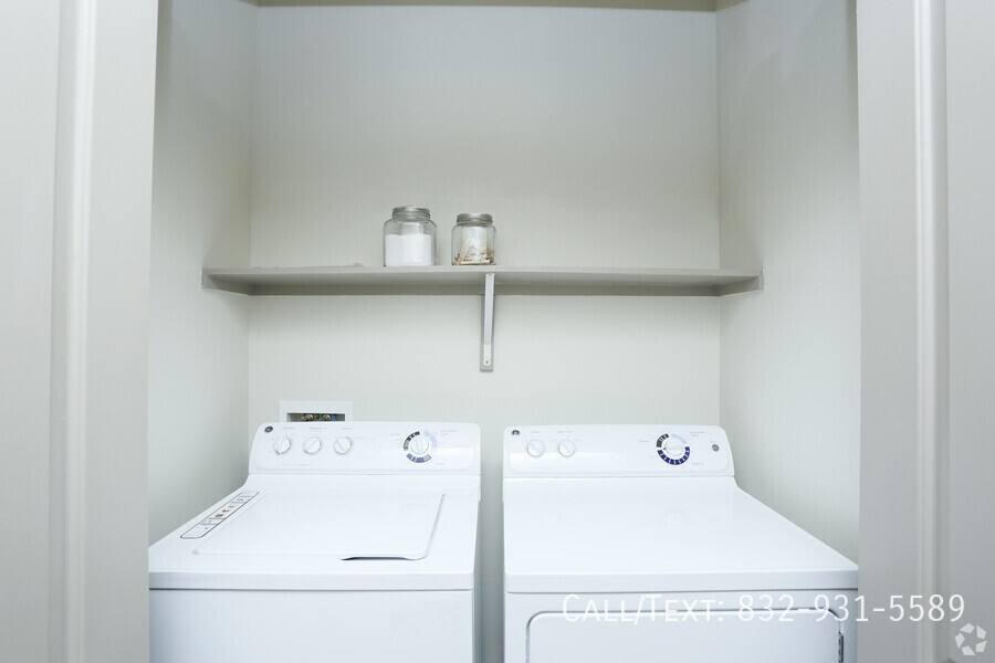 Apartment for rent at 12300 W Bellfort Ave #AAK, Stafford, TX 77477