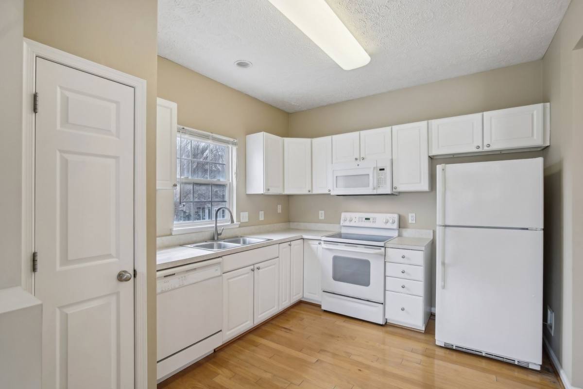 Townhouse for rent at 7841 Heaton Way, Nashville, TN 37211