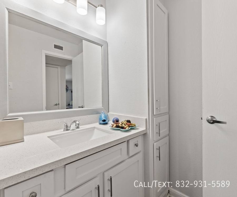 Apartment for rent at 2908 Woodland Grove Dr #MGTL, Kingwood, TX 77339