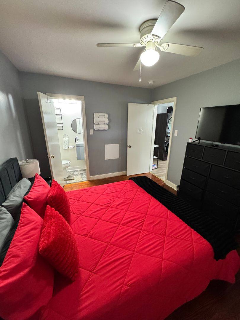 House for rent at 1732 Winder St, Richmond, VA 23220
