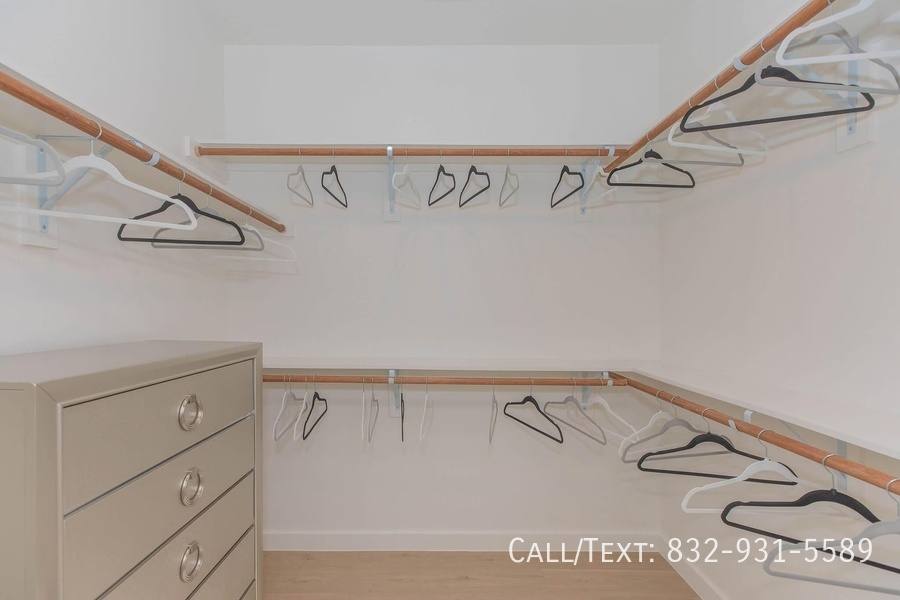 Apartment for rent at 13401 Anagnost Rd #HRY, Houston, TX 77047