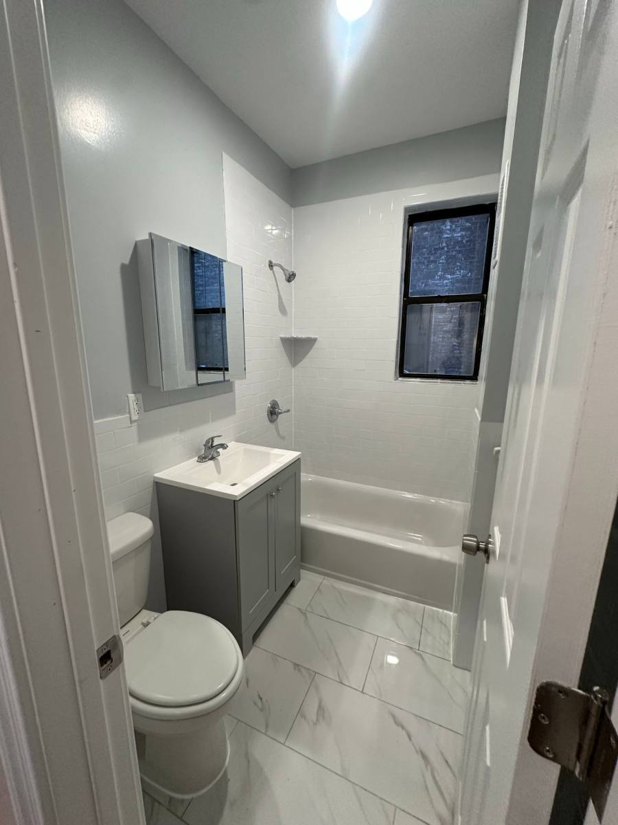 Apartment for rent at 6412 Park Ave, West New York, NJ 07093