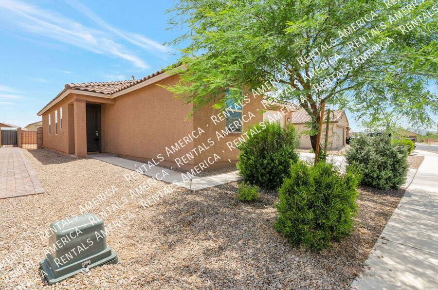 House for rent at 5631 S Ruby Quinn Place, Tucson, AZ 85757