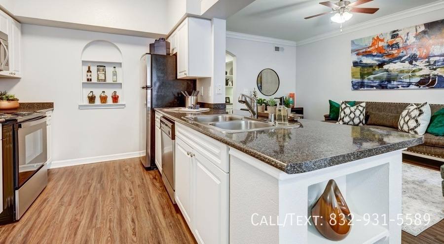 Apartment for rent at 4899 La Branch St #TPMD, Houston, TX 77004