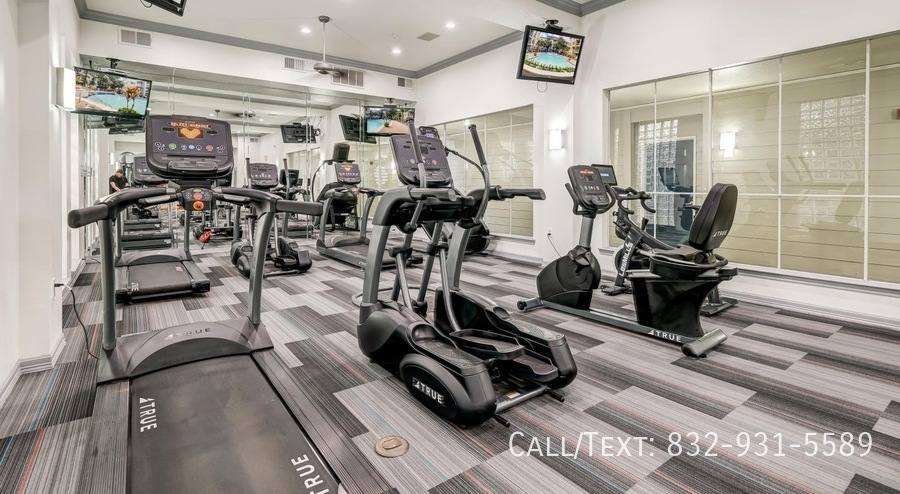 Apartment for rent at 4899 La Branch St #TPMD, Houston, TX 77004