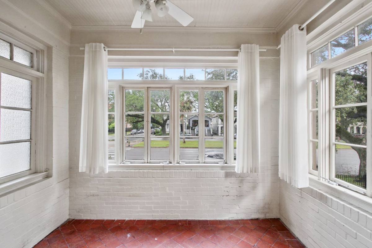 Apartment for rent at 4540 Canal St, New Orleans, LA 70119
