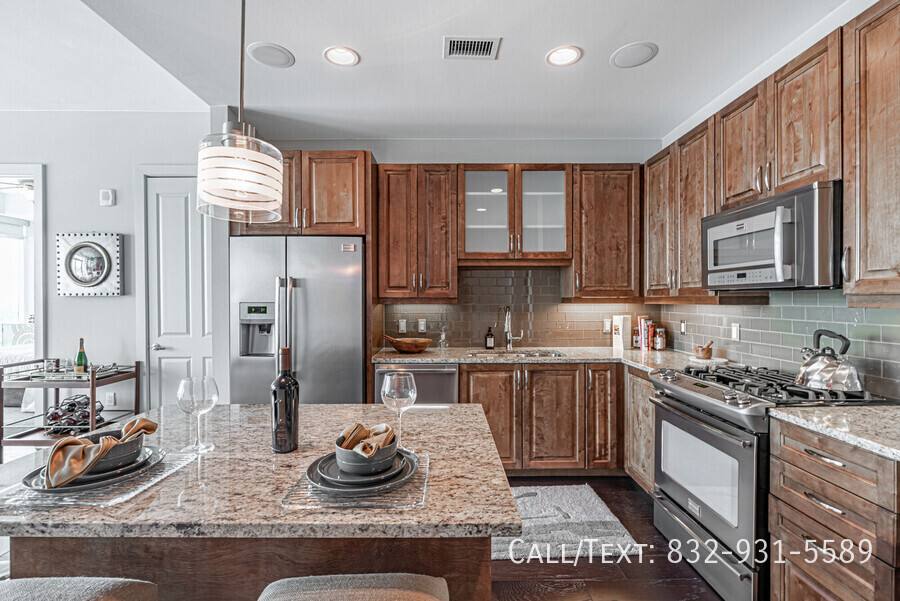 Apartment for rent at 4000 San Felipe St #29WN1, Houston, TX 77027